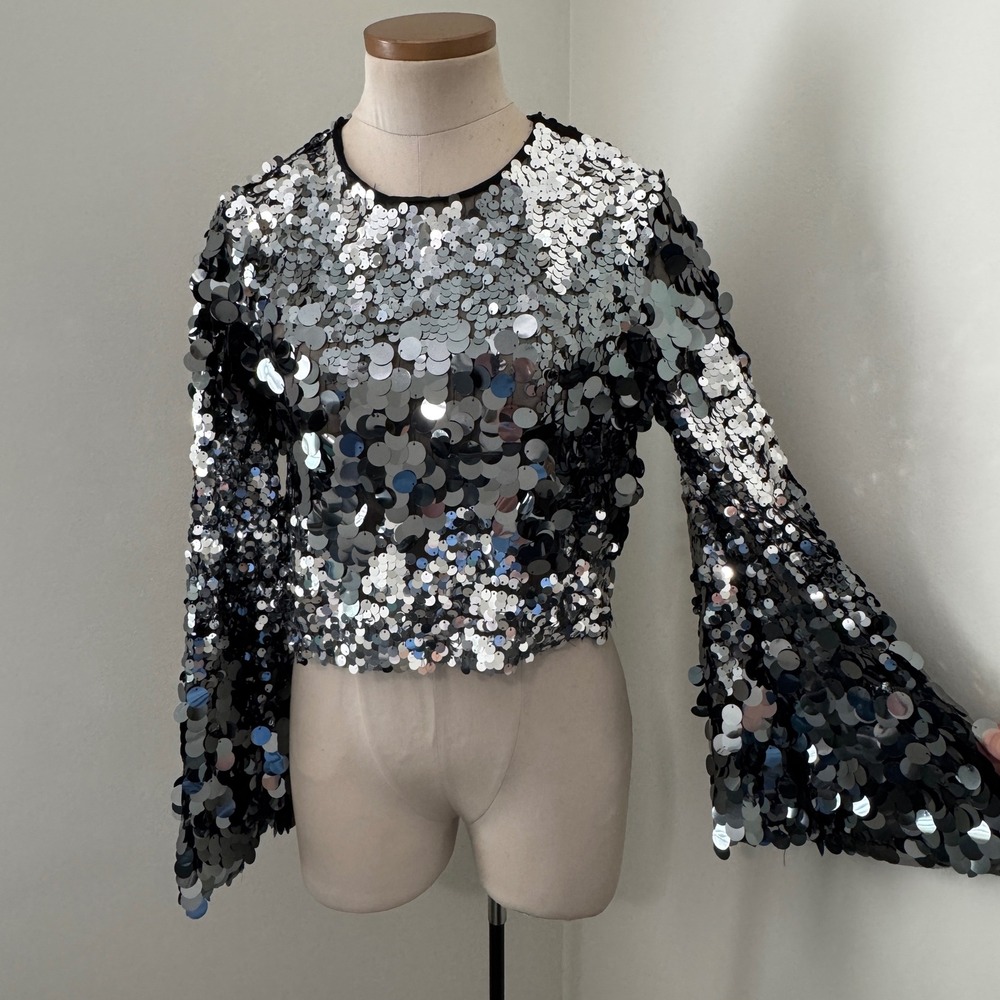 Sequin Bell-Sleeve Crop Top - Silver/Black